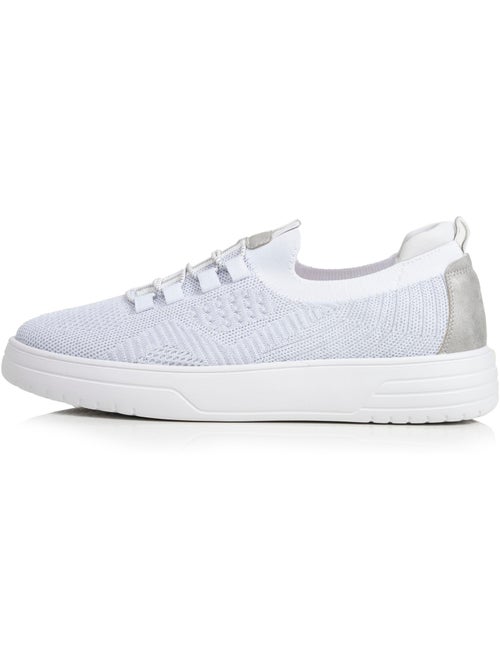 Zapatillas deportivas cómodas, duraderas, suela con memoria de forma y fáciles de poner  Isotoner - Kiabi