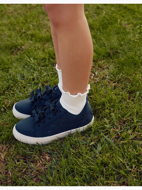 Zapatillas deportivas con lazos en relieve y cordones - Kiabi