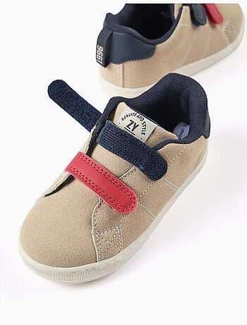 Zapatillas deportivas con tiras autoadherentes