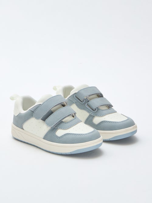 Zapatillas deportivas de imitación con 2 velcros - Kiabi