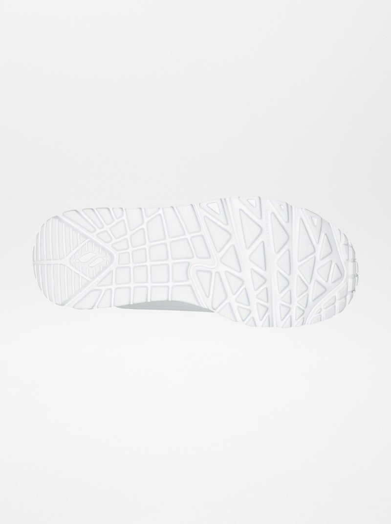 Zapatillas deportivas 'Skechers' blanco - Kiabi