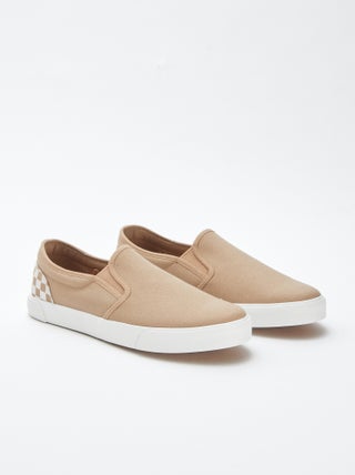 Zapatillas deportivas 'slip-on' con damero
