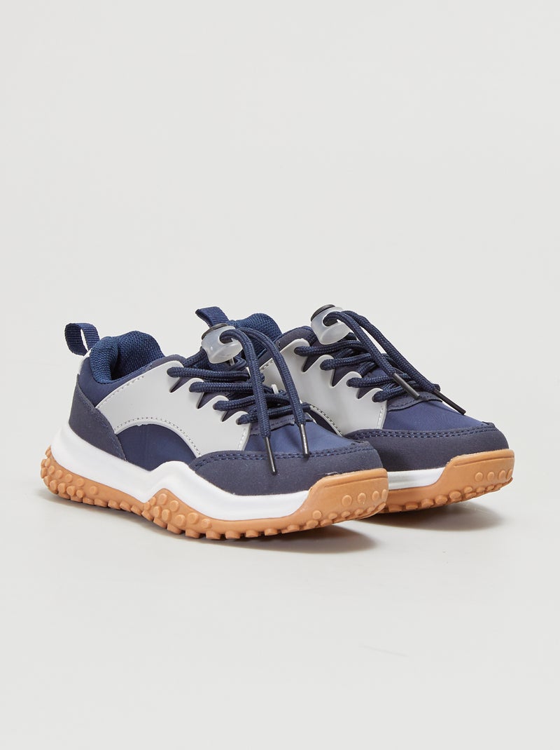 Zapatillas deportivas tipo trekking azul navy - Kiabi