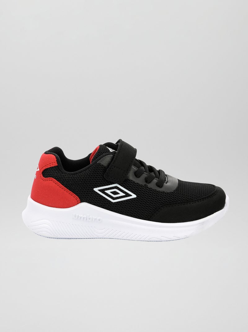 Zapatillas deportivas 'Umbro' negro/rojo - Kiabi