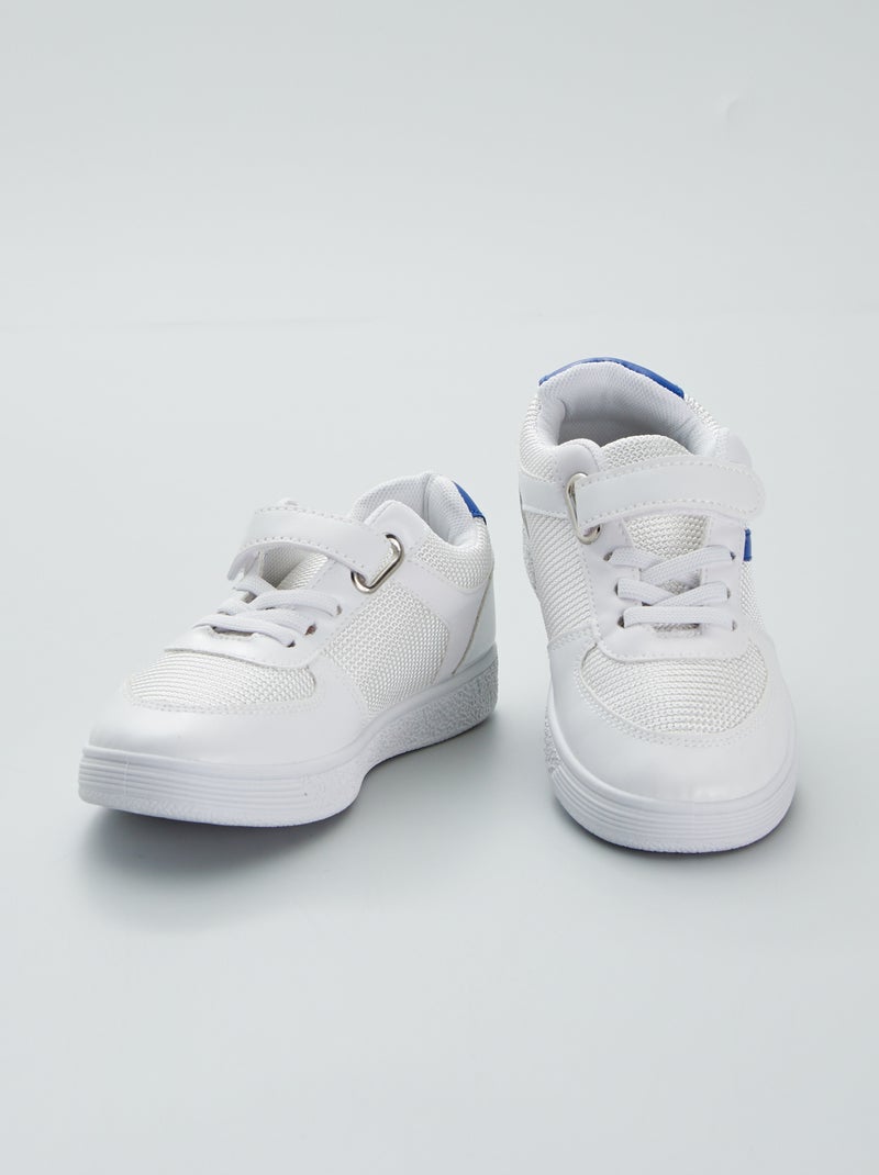 Zapatillas en dos materiales con velcros blanco - Kiabi