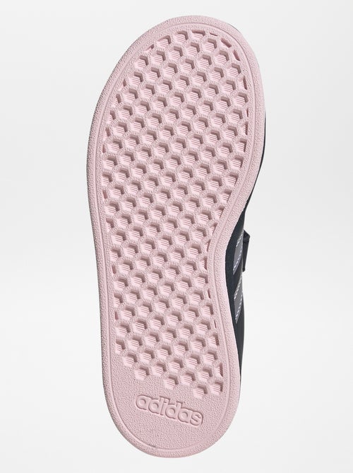 Zapatillas 'Grand Court' con holograma 'adidas' - Kiabi