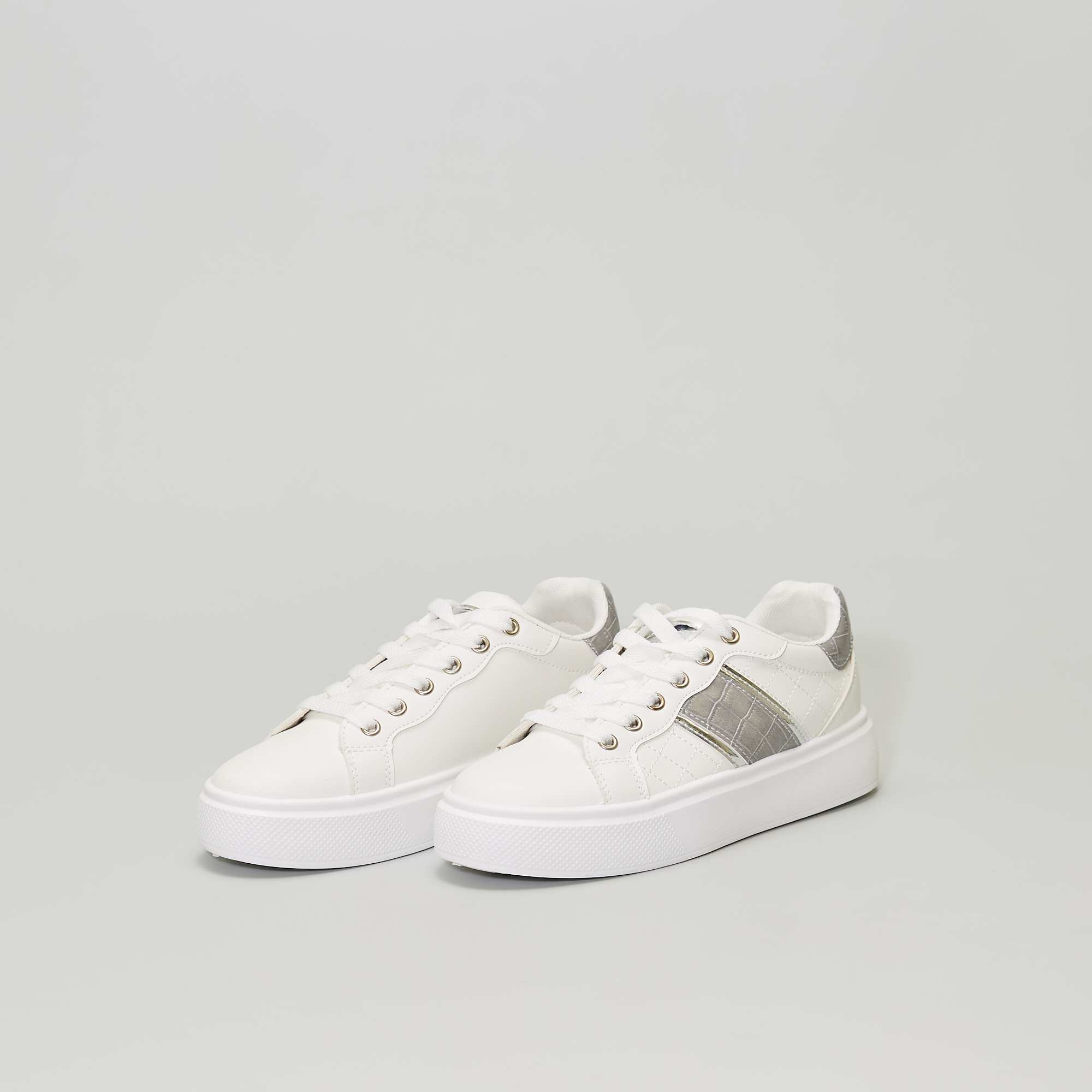 Zapatillas Mujer talla 34 a 48 Kiabi 20,00€