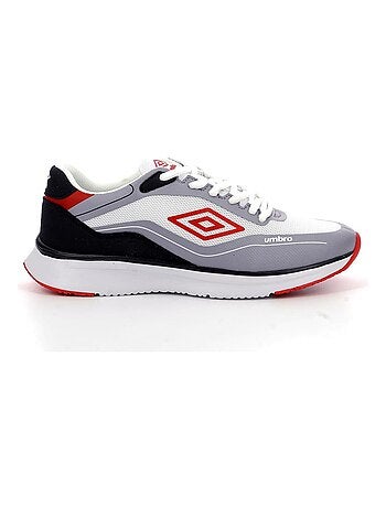 Zapatillas grises para hombre Umbro Priam