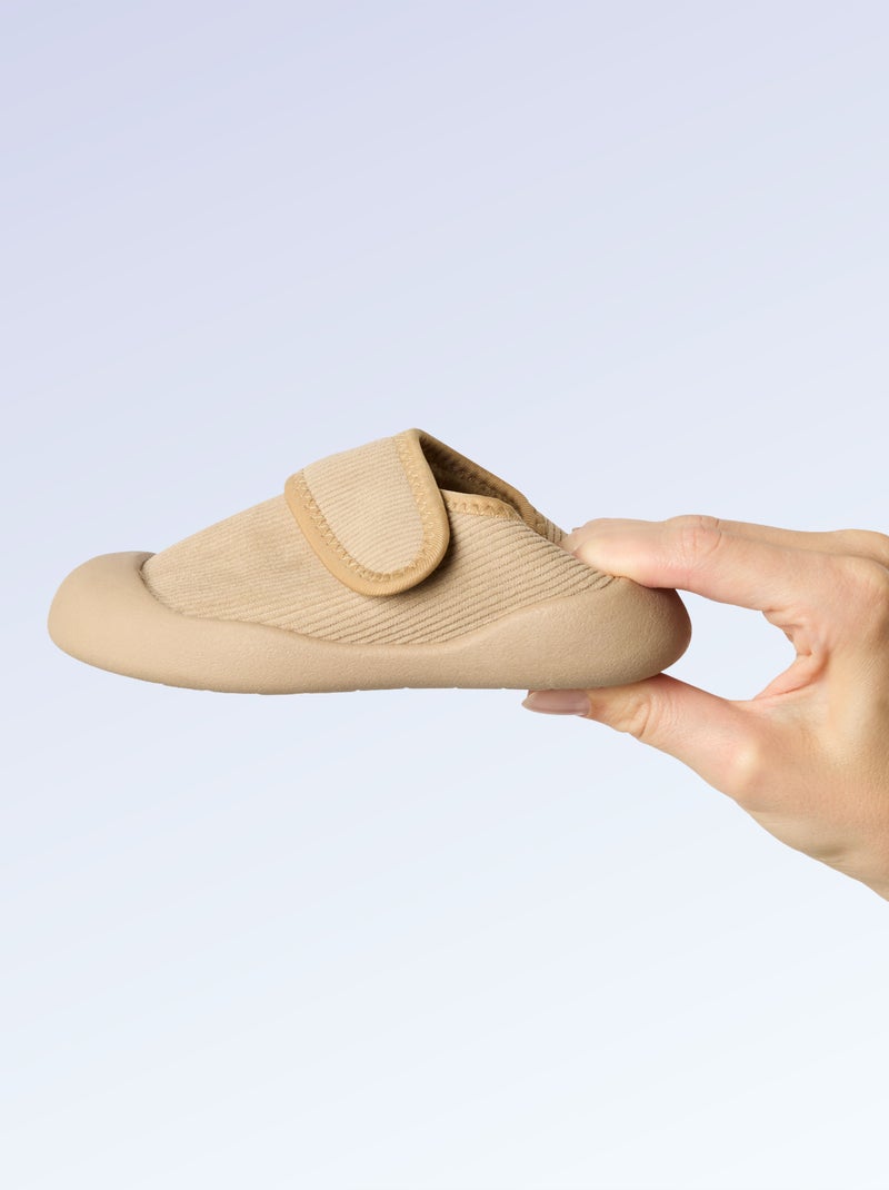 Zapatillas 'Kitchoun' suaves forradas barefoot Beige - Kiabi