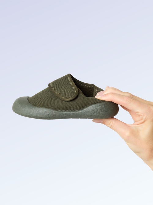 Zapatillas 'Kitchoun' suaves forradas barefoot - Kiabi Zapatillas 'Kitchoun' suaves forradas barefoot - Kiabi