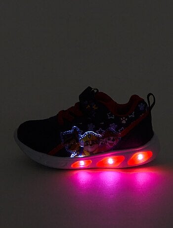 Zapatillas 'La Patrulla Canina' con suela luminosa