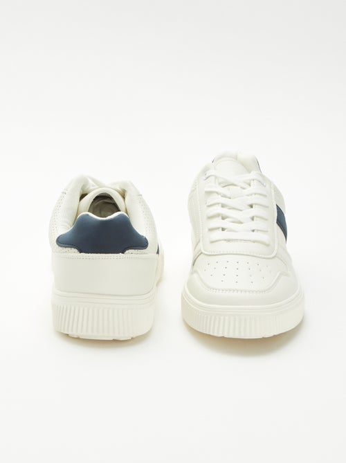 Zapatillas lisas con cordones - Kiabi