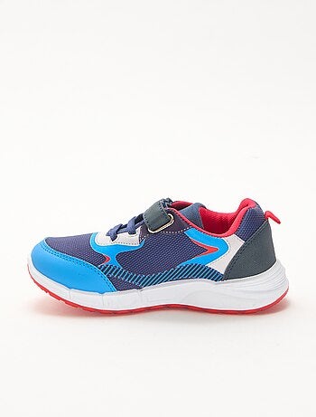 Zapatillas luminosas 'Avengers'