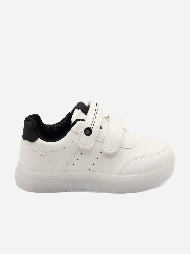 Zapatillas luminosas Blanco Negro - Kiabi