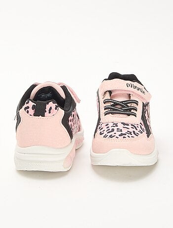 Zapatillas luminosas con estampado de 'Minnie'