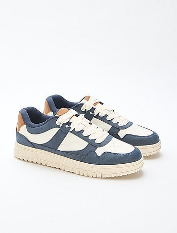 Zapatillas modernas tricolor