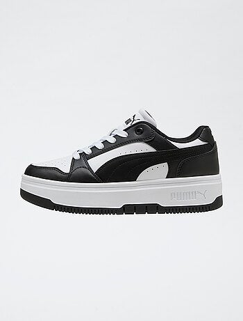 Zapatillas 'Puma' con suelas gruesas