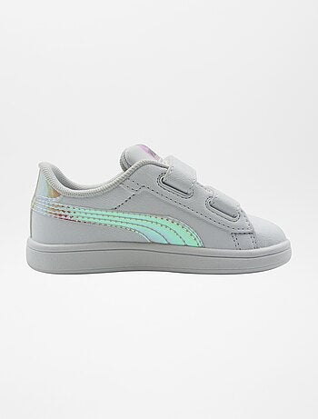 Zapatillas 'Puma' holográficas
