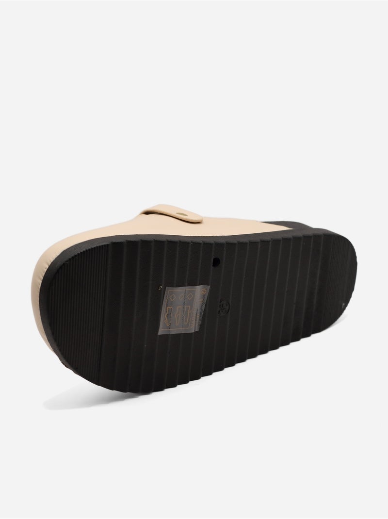 Zapatillas sin cordones Crema - Kiabi