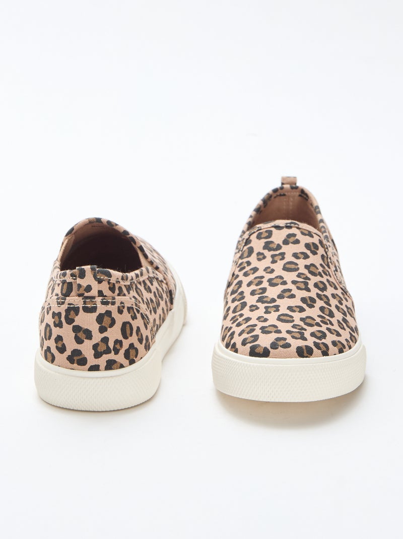 Zapatillas slip-on con estampado de leopardo Marron - Kiabi