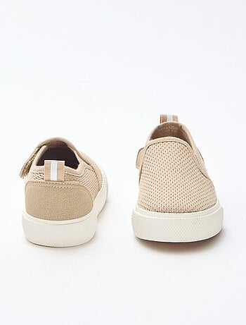 Zapatillas slip-on de malla lisa