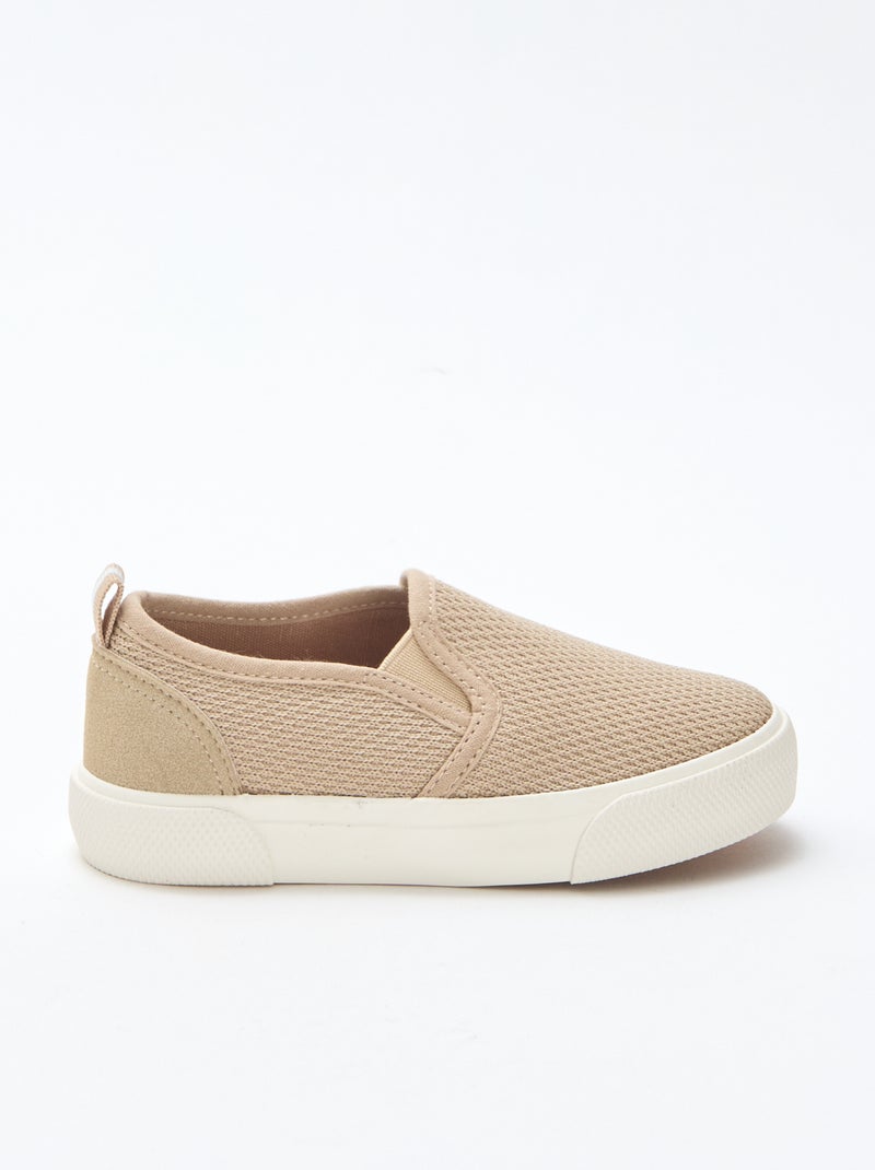 Zapatillas slip-on de malla lisa Beige - Kiabi