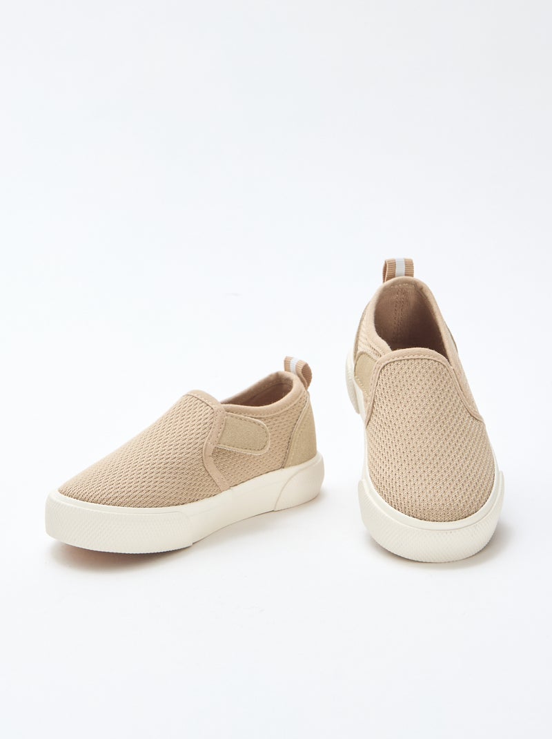 Zapatillas slip-on de malla lisa Beige - Kiabi