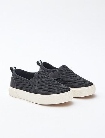 Zapatillas slip-on de malla lisa