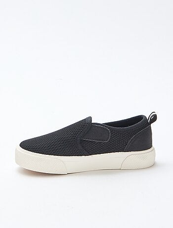 Zapatillas slip-on de malla lisa