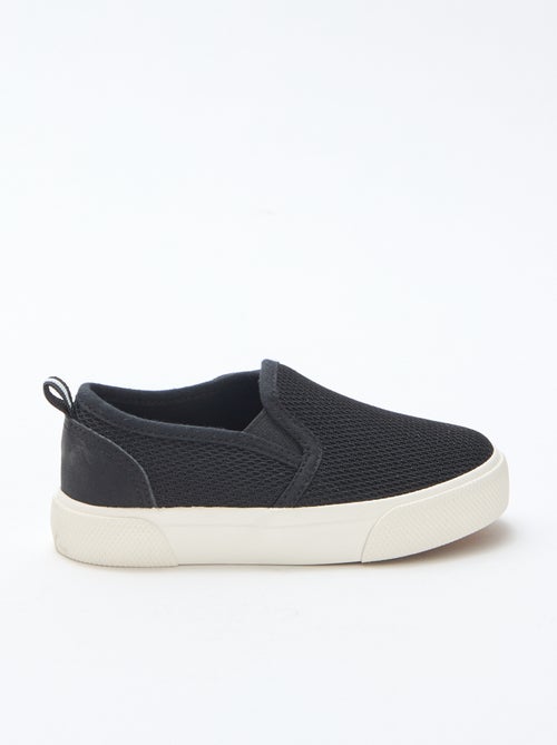 Zapatillas slip-on de malla lisa - Kiabi