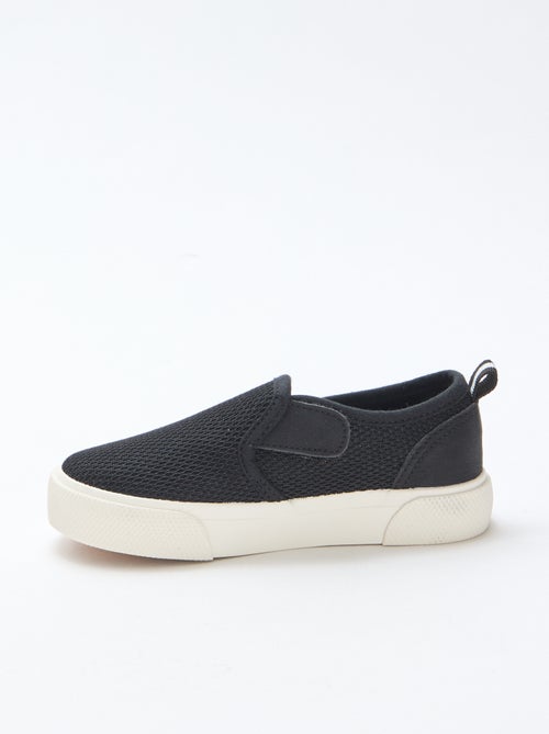 Zapatillas slip-on de malla lisa - Kiabi