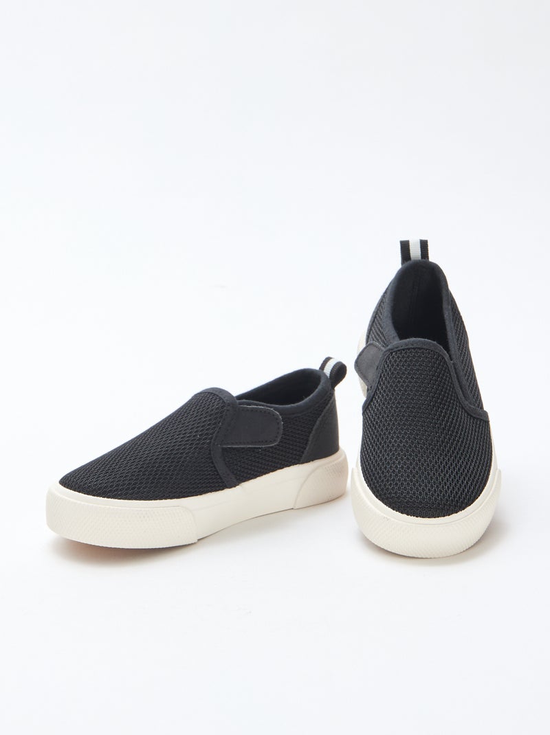 Zapatillas slip-on de malla lisa Negro - Kiabi