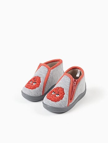 Zapatillas suaves y cómodas