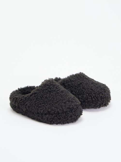 Zapatillas tipo mule con efecto borreguito - Kiabi Zapatillas tipo mule con efecto borreguito - Kiabi