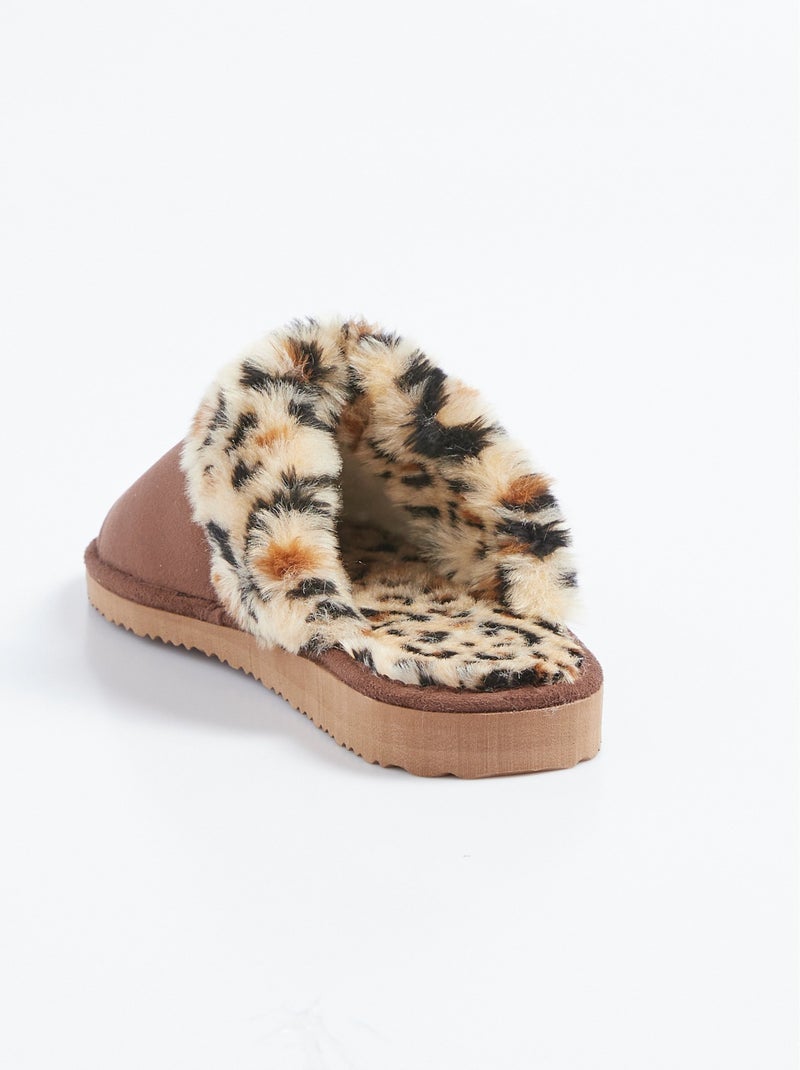 Zapatillas tipo mule con forro de piel y estampado de leopardo, ancho cómodo - Afibel Marrón - Kiabi