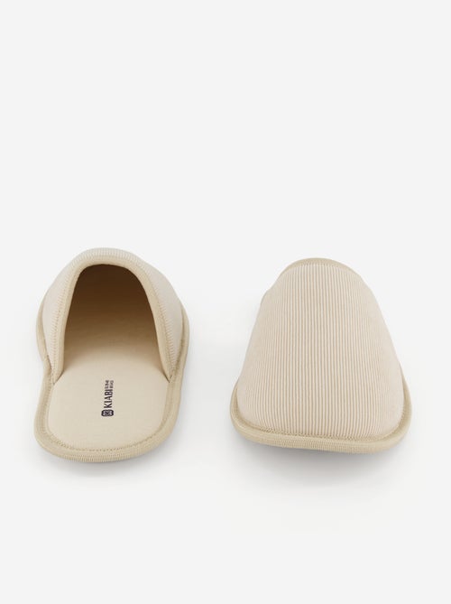Zapatillas tipo mule de terciopelo - Kiabi Zapatillas tipo mule de terciopelo - Kiabi