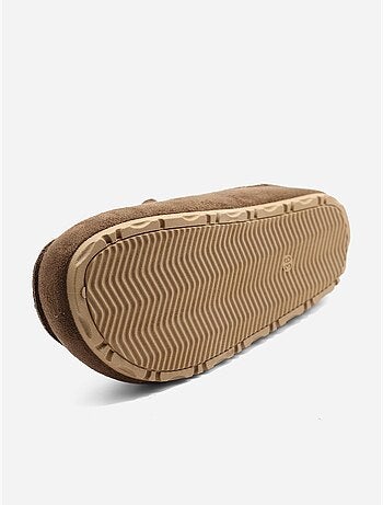 Zapatillas tipo mules con efecto ante