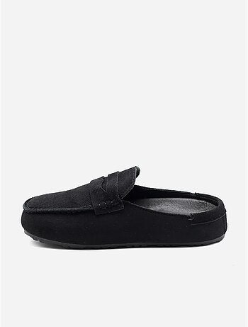 Zapatillas tipo mules con efecto ante
