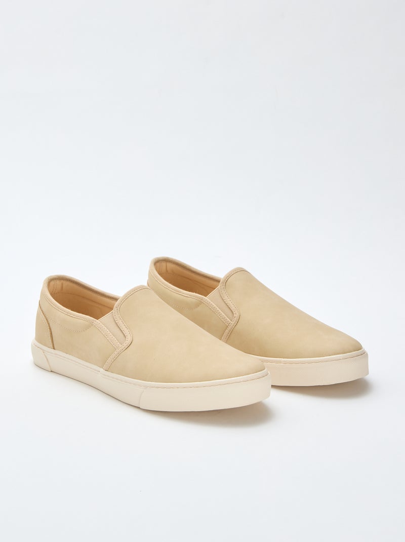 Zapatillas tipo slip-on de ante Beige - Kiabi