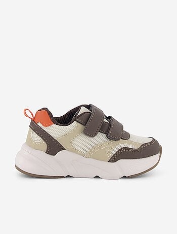 Zapatillas tricolor con velcro