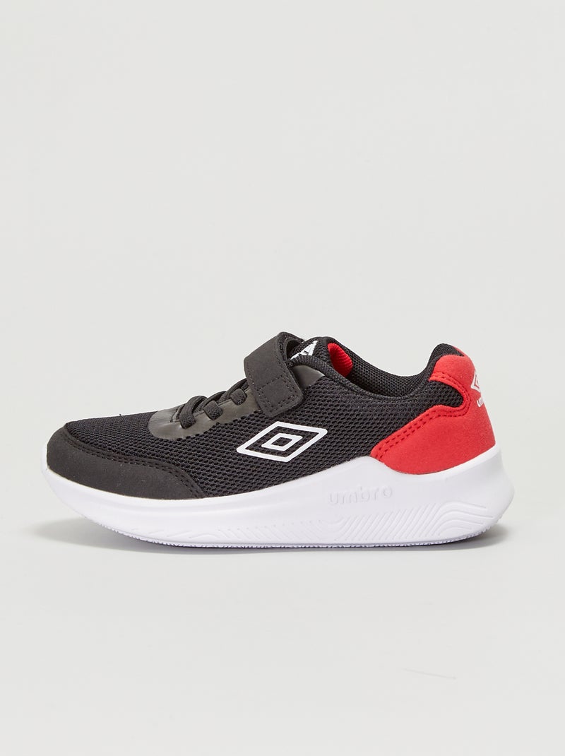 Zapatillas 'Umbro' con velcros negro/rojo - Kiabi
