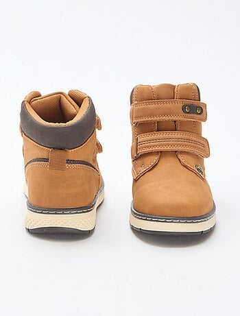 Zapato con velcro 'Marfab' con detalles contrastantes