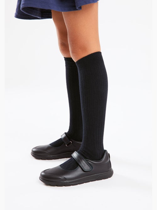 Zapatos colegiales conguitos indestructibles - Kiabi Zapatos colegiales conguitos indestructibles - Kiabi