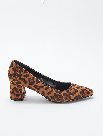 Zapatos de tacón cuadrado con estampado de leopardo