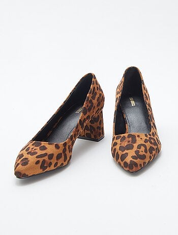 Zapatos de tacón cuadrado con estampado de leopardo