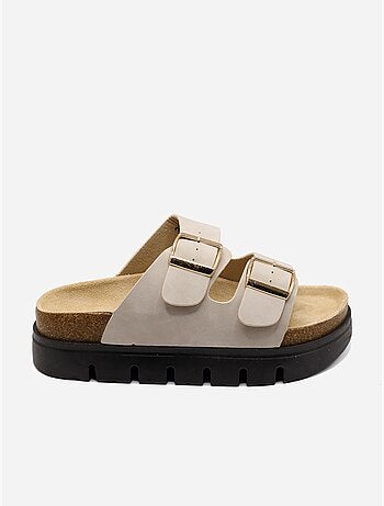 Zapatos destalonados con plataforma