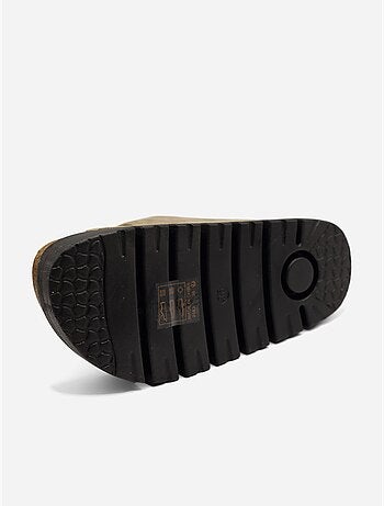 Zapatos destalonados con plataforma