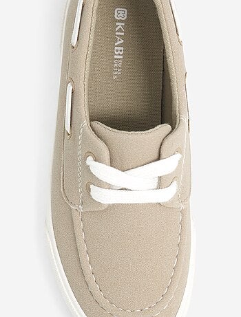 Zapatos náuticos con cordones