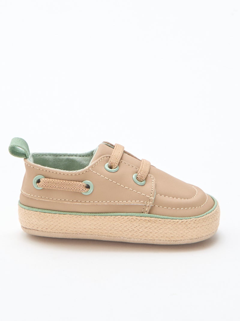 Zapatos náuticos en símil Beige - Kiabi