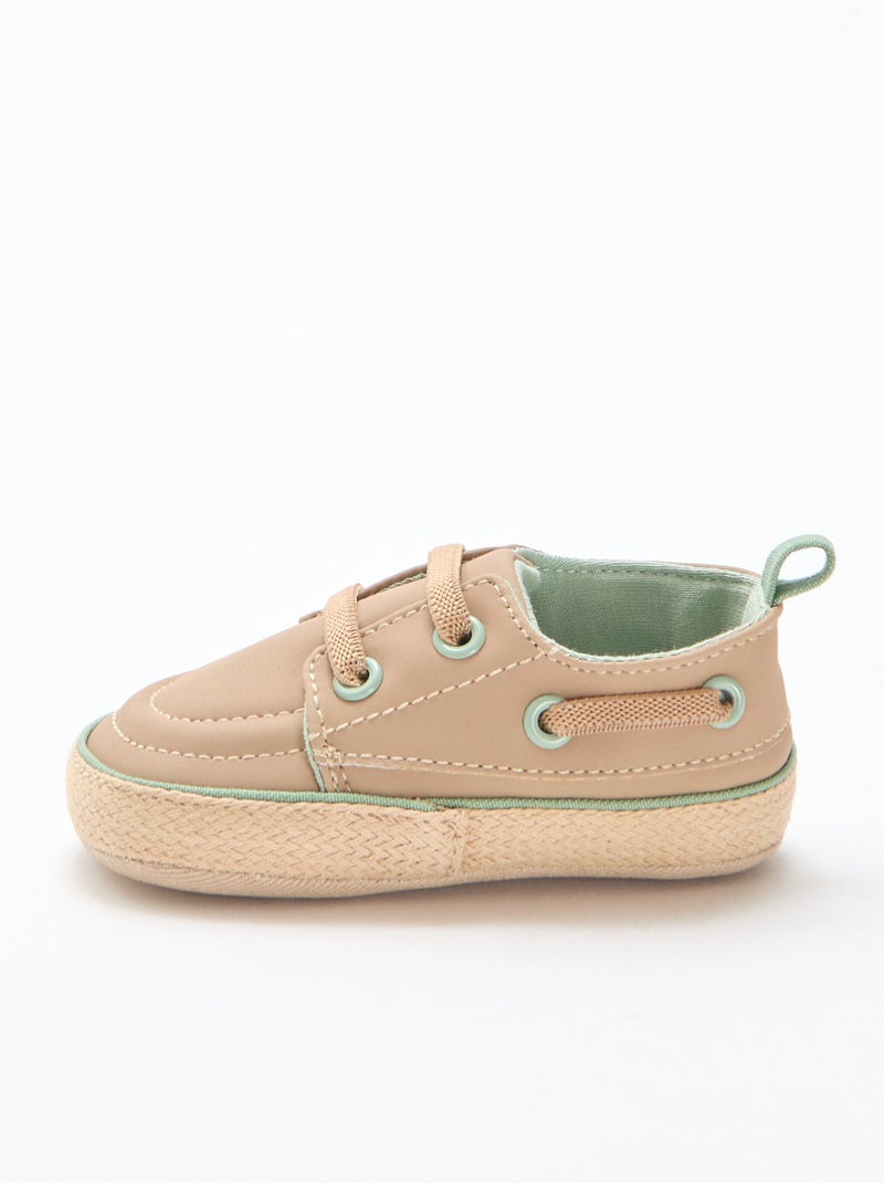 Zapatos náuticos en símil Beige - Kiabi